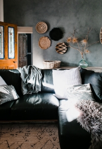 dark home trends in 2024