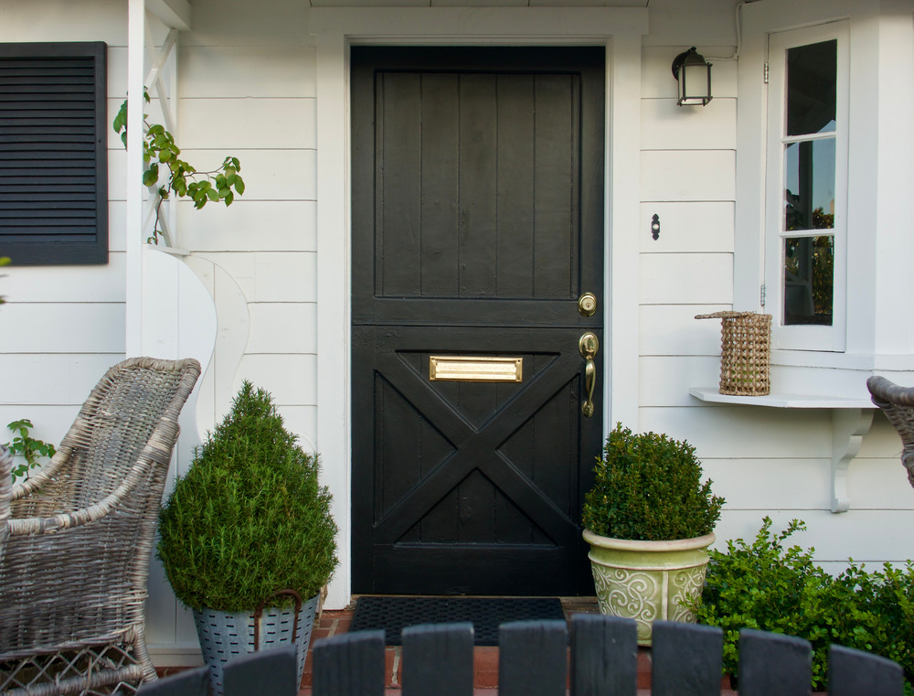 Retractable Screens for Dutch Doors